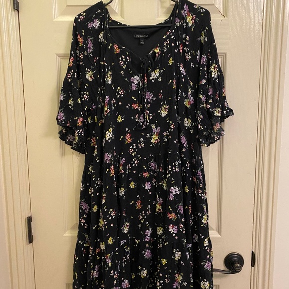 Lane Bryant Key Hole Floral Knee-Length Dress - Picture 1 of 5
